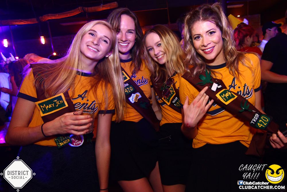 District Social lounge photo 39 - October 27th, 2017