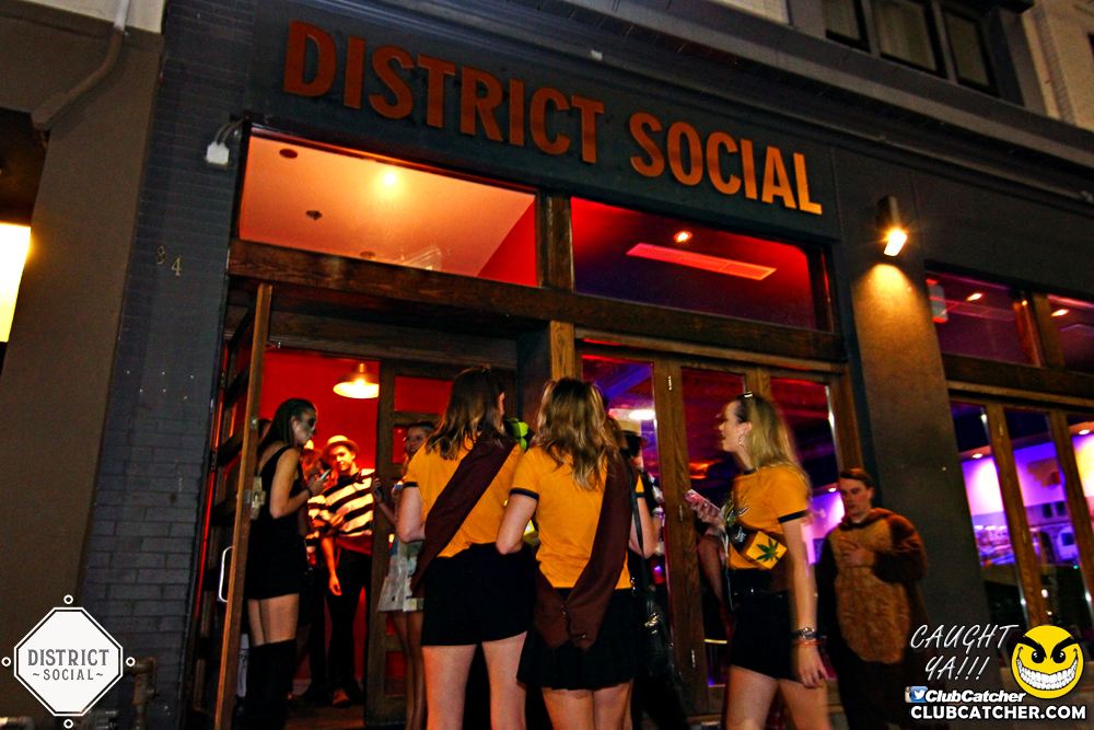 District Social lounge photo 45 - October 27th, 2017