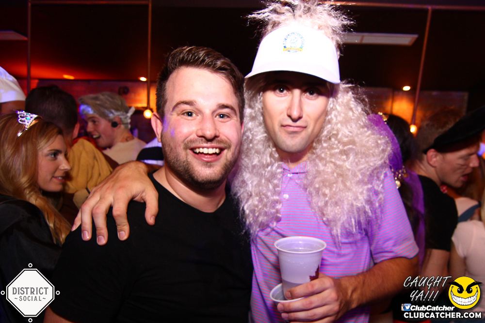 District Social lounge photo 46 - October 27th, 2017