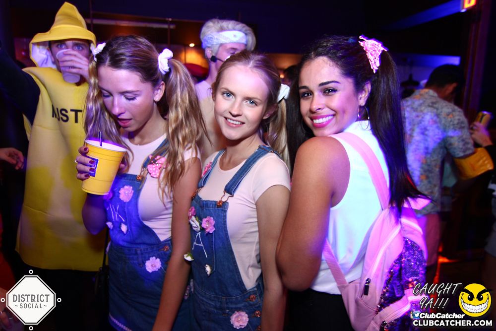 District Social lounge photo 84 - October 27th, 2017