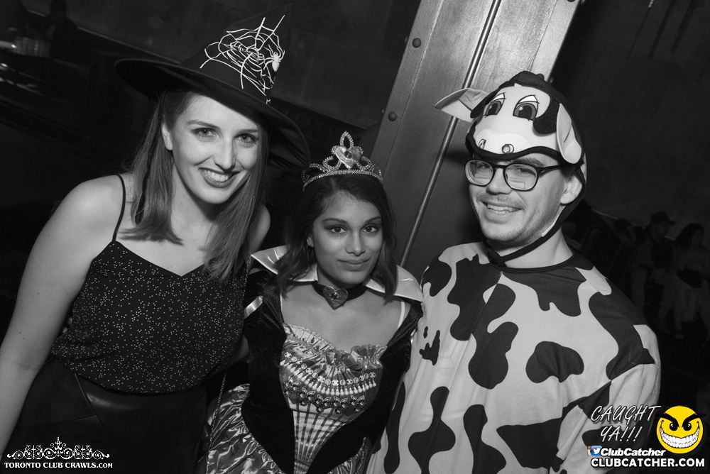 Club Crawl party venue photo 34 - October 28th, 2017