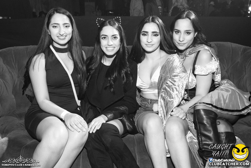 Club Crawl party venue photo 345 - October 28th, 2017