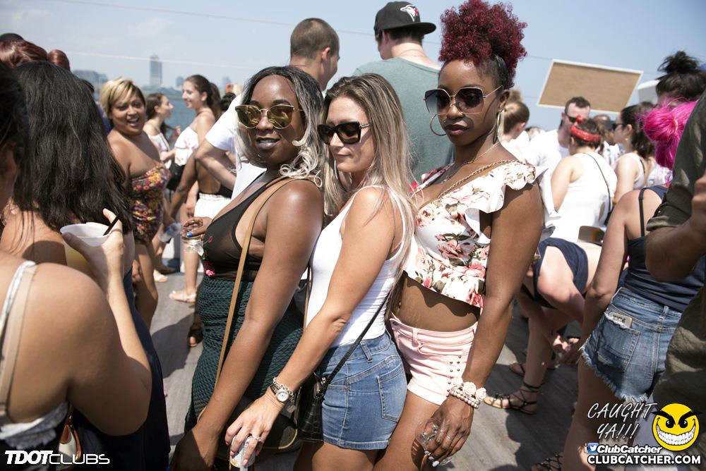 Empress Of Canada party venue photo 17 - June 30th, 2018