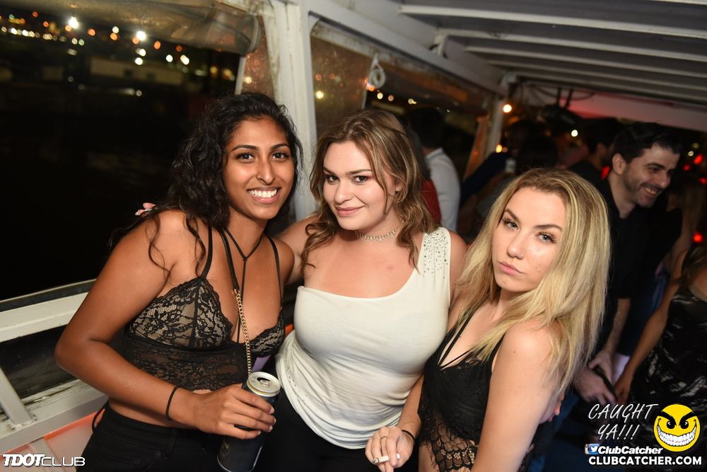 Empress Of Canada party venue photo 134 - August 17th, 2018