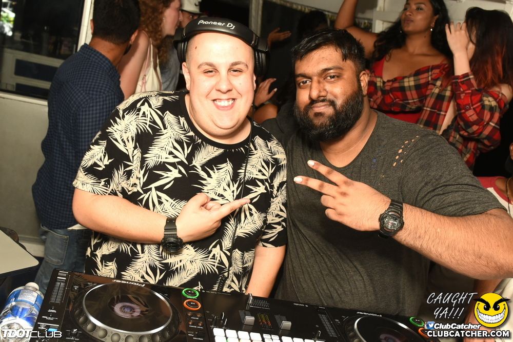 Empress Of Canada party venue photo 98 - August 17th, 2018