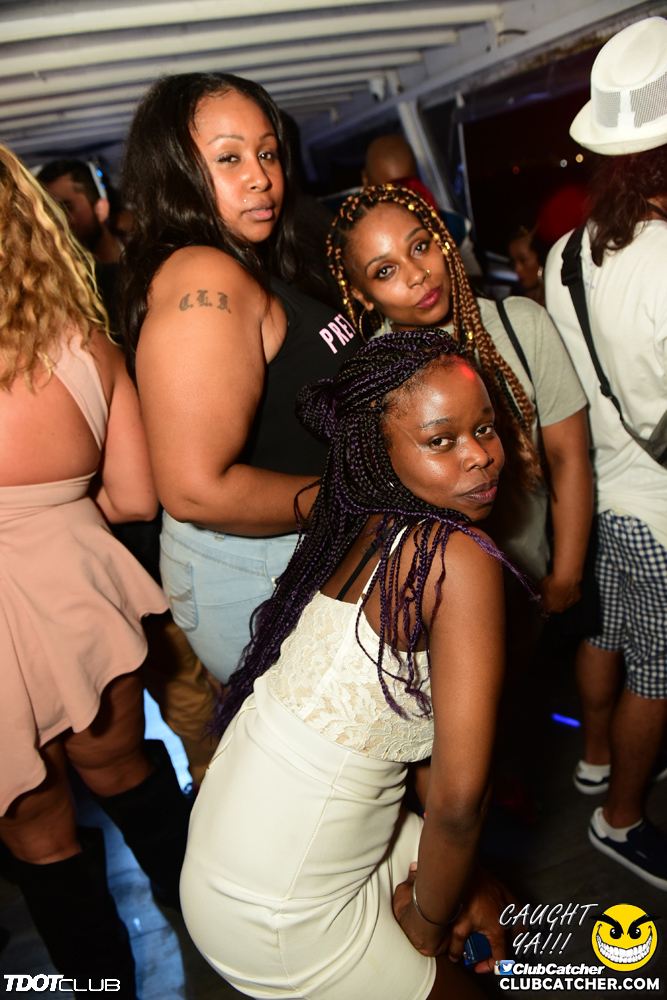 Empress Of Canada party venue photo 11 - September 15th, 2018