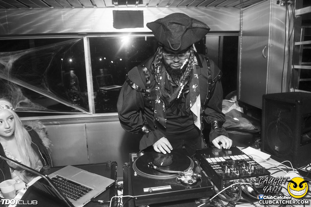 Empress Of Canada party venue photo 136 - October 31st, 2018