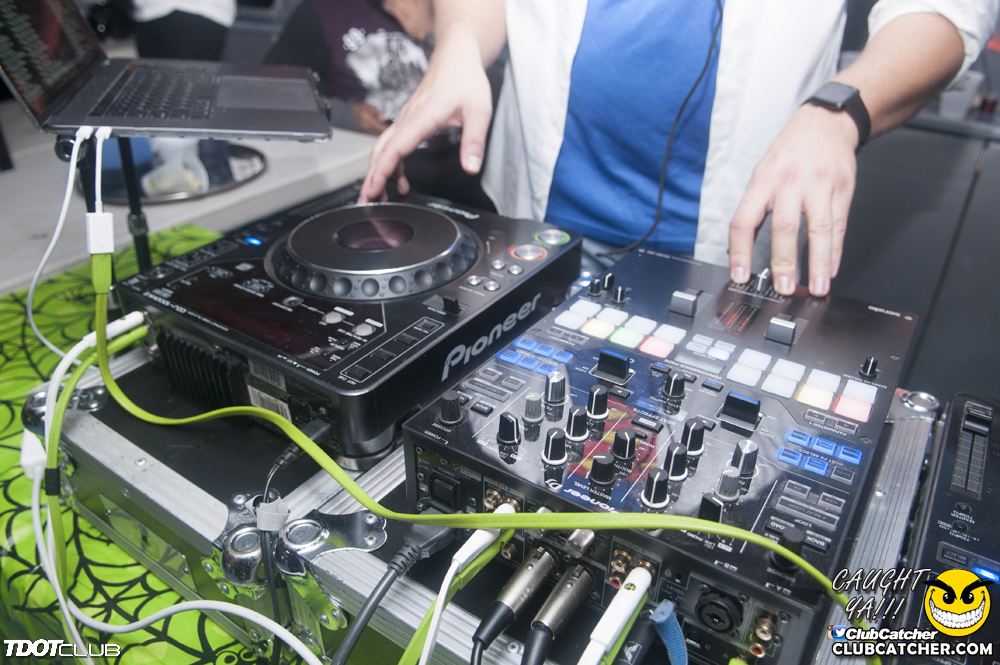 Empress Of Canada party venue photo 154 - October 31st, 2018