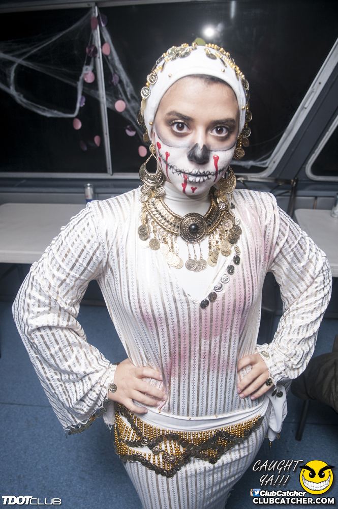 Empress Of Canada party venue photo 18 - October 31st, 2018