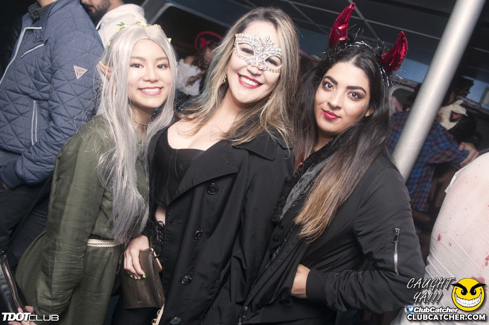 Empress Of Canada party venue photo 28 - October 31st, 2018