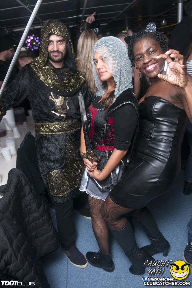 Empress Of Canada party venue photo 35 - October 31st, 2018