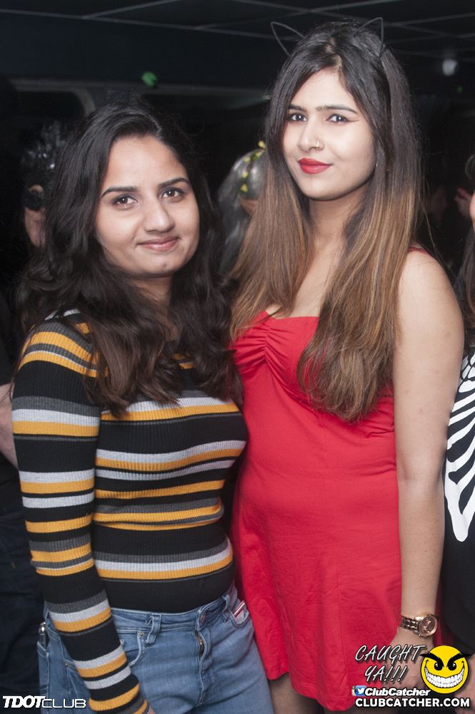 Empress Of Canada party venue photo 43 - October 31st, 2018