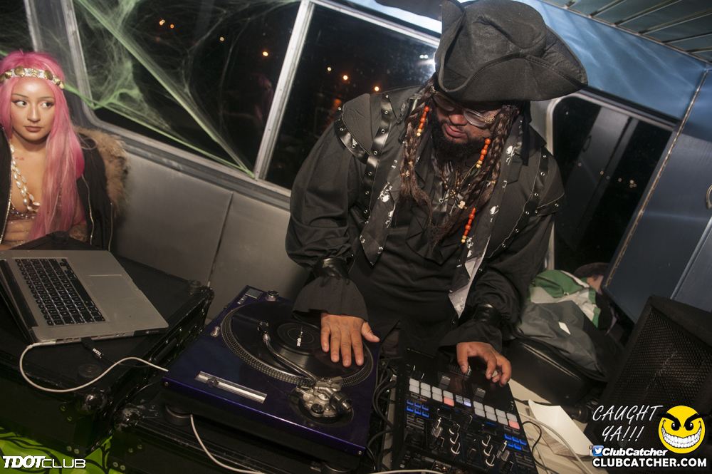 Empress Of Canada party venue photo 79 - October 31st, 2018