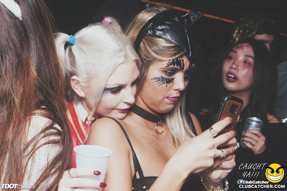 Empress Of Canada party venue photo 86 - October 31st, 2018