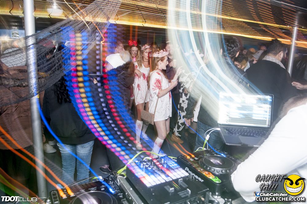 Empress Of Canada party venue photo 94 - October 31st, 2018