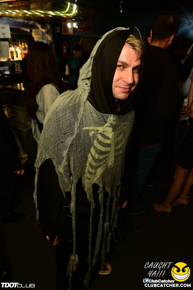 Empress Of Canada party venue photo 159 - November 3rd, 2018