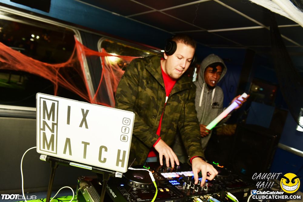 Empress Of Canada party venue photo 162 - November 3rd, 2018