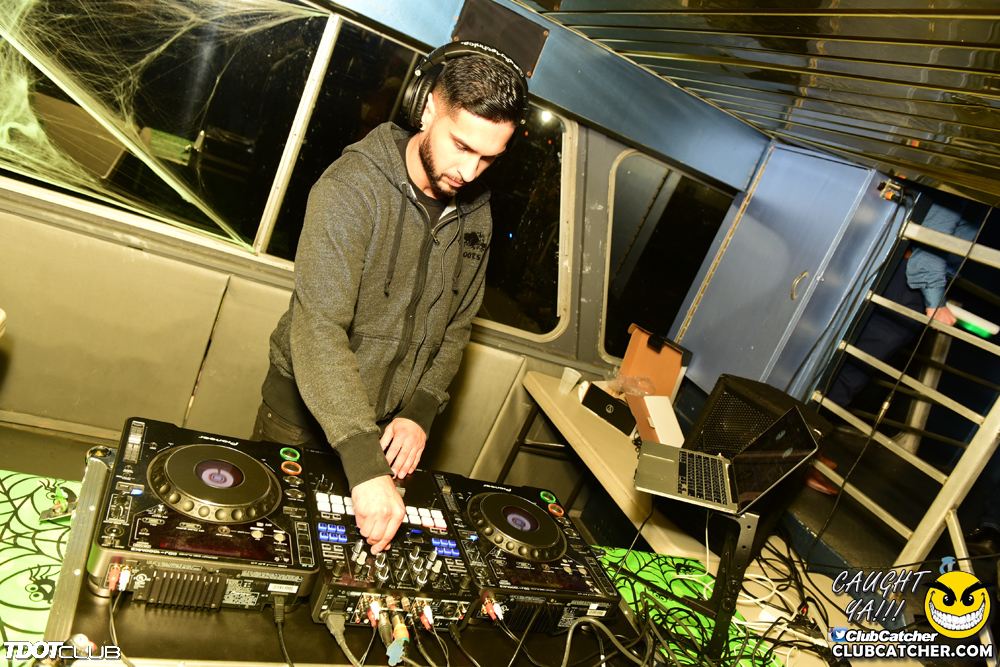 Empress Of Canada party venue photo 189 - November 3rd, 2018