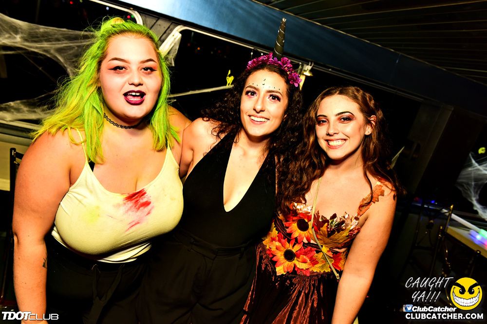 Empress Of Canada party venue photo 194 - November 3rd, 2018