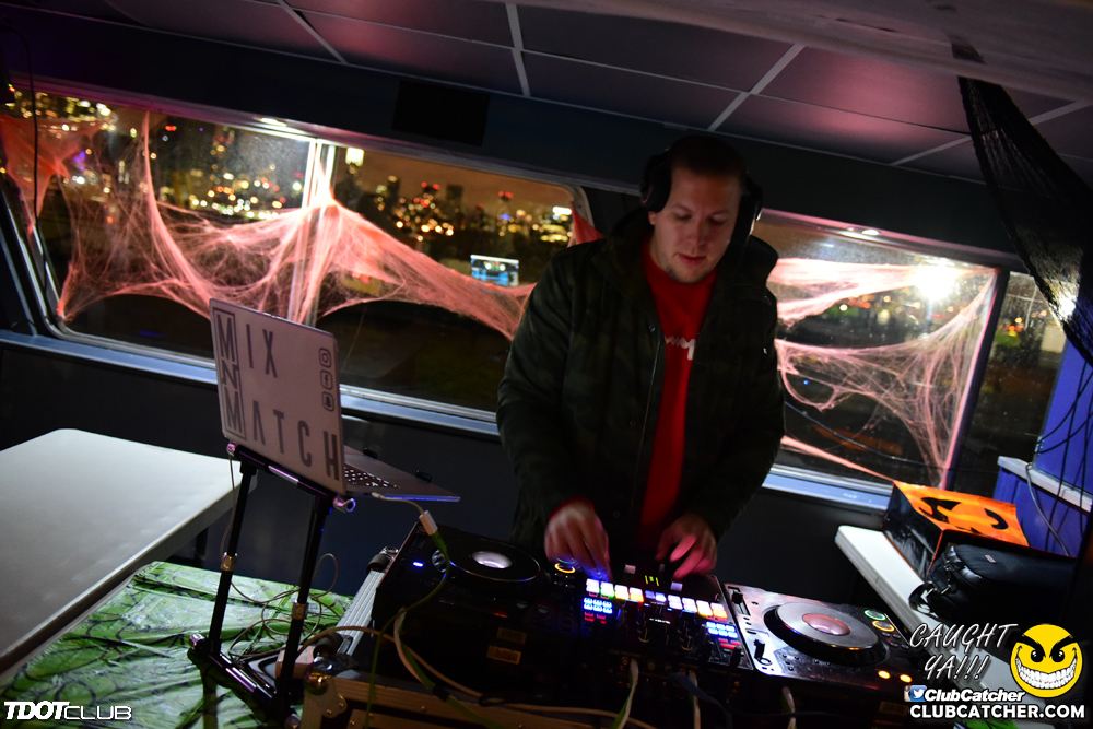 Empress Of Canada party venue photo 211 - November 3rd, 2018