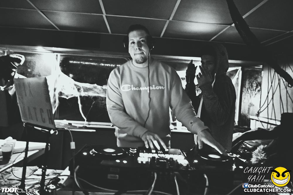 Empress Of Canada party venue photo 320 - November 3rd, 2018