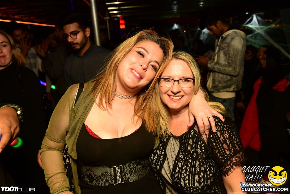 Empress Of Canada party venue photo 35 - November 3rd, 2018