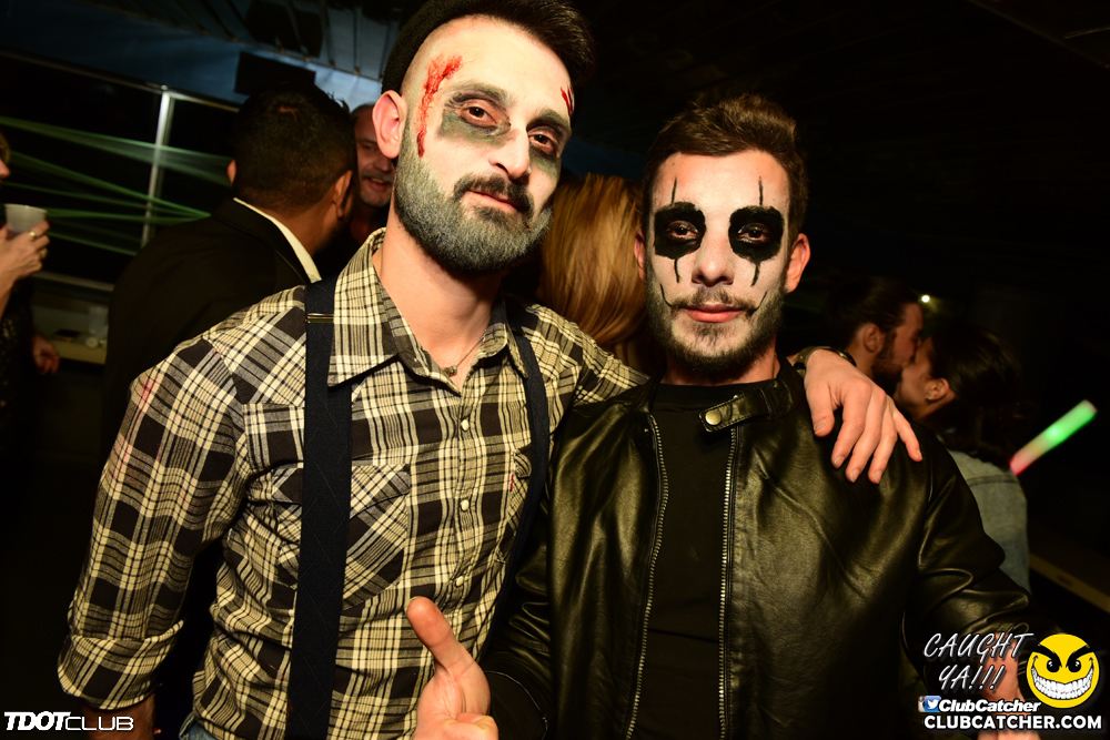 Empress Of Canada party venue photo 40 - November 3rd, 2018