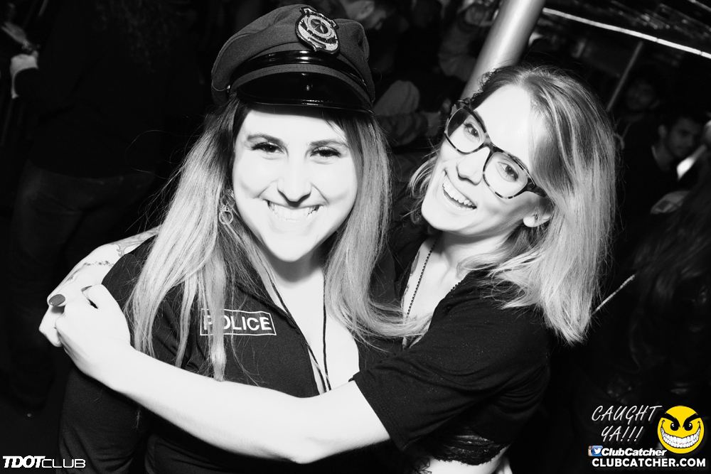 Empress Of Canada party venue photo 42 - November 3rd, 2018