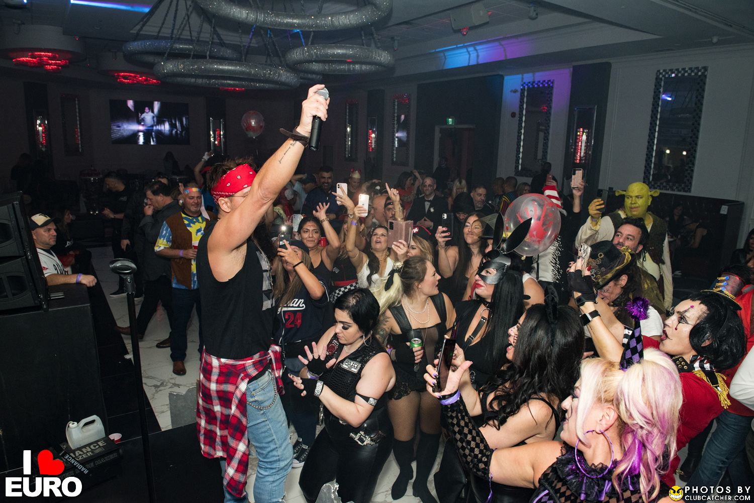 Julius party venue photo 188 - October 30th, 2021