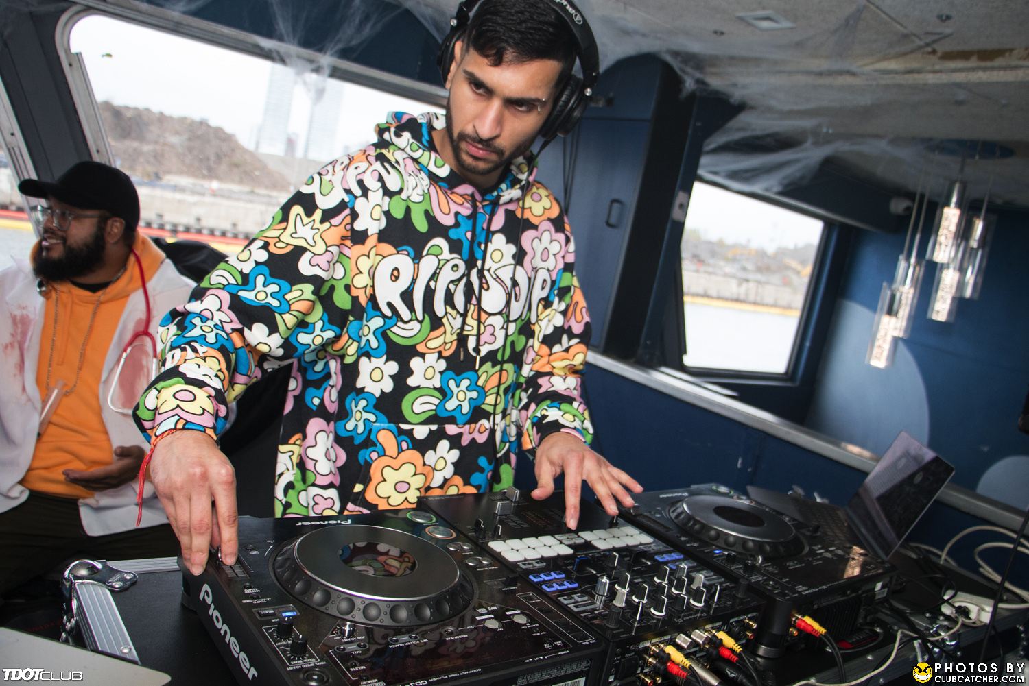 Empress Of Canada party venue photo 152 - October 30th, 2021