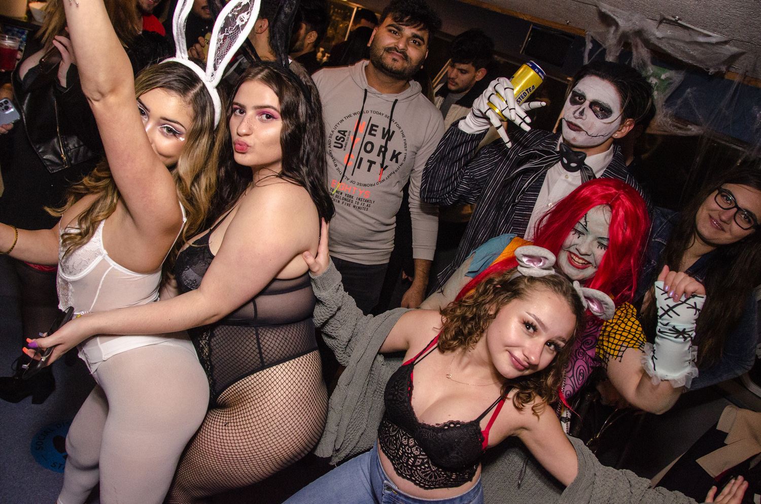 Empress Of Canada party venue photo 77 - October 31st, 2021