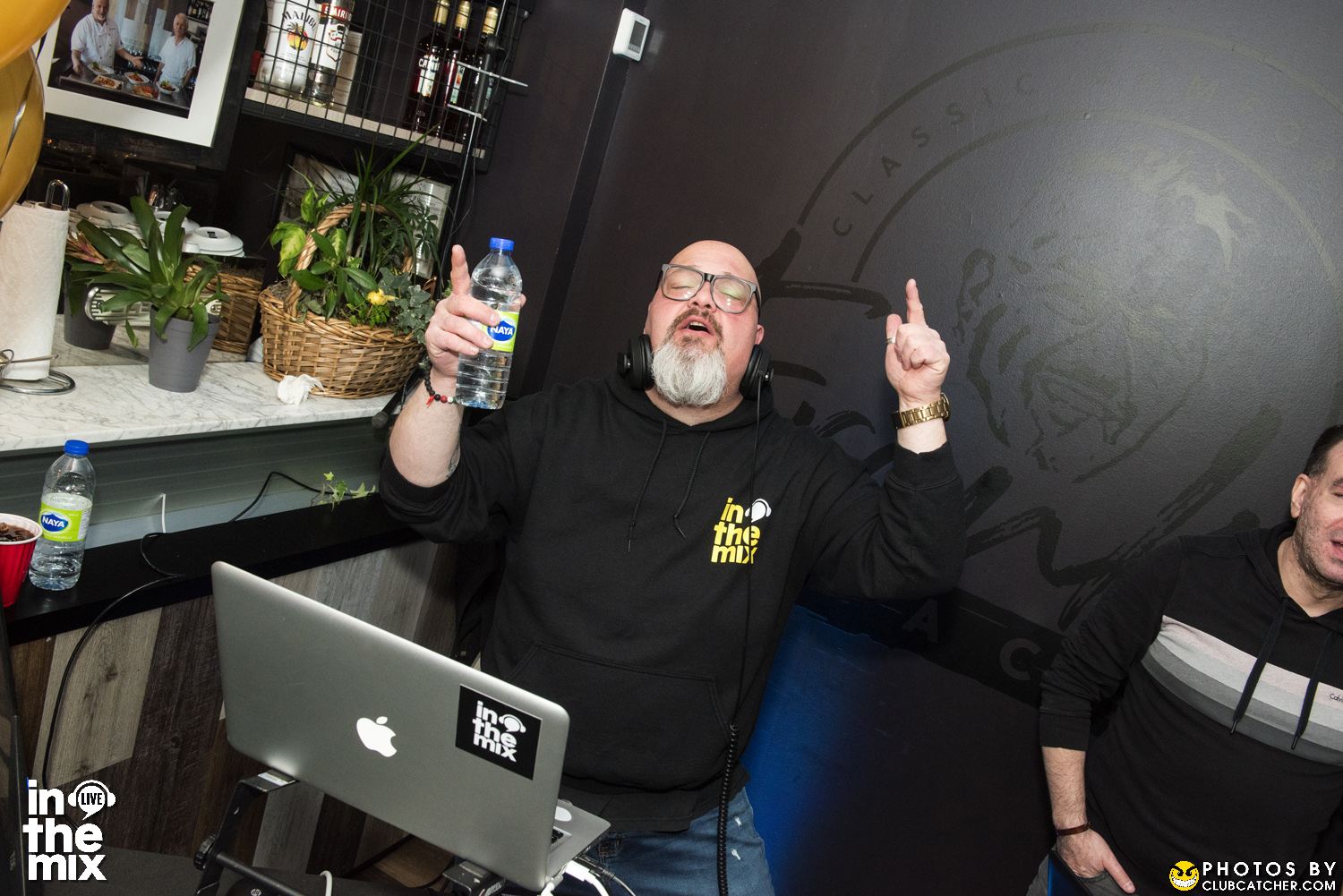 Franks Place lounge photo 210 - March 11th, 2022