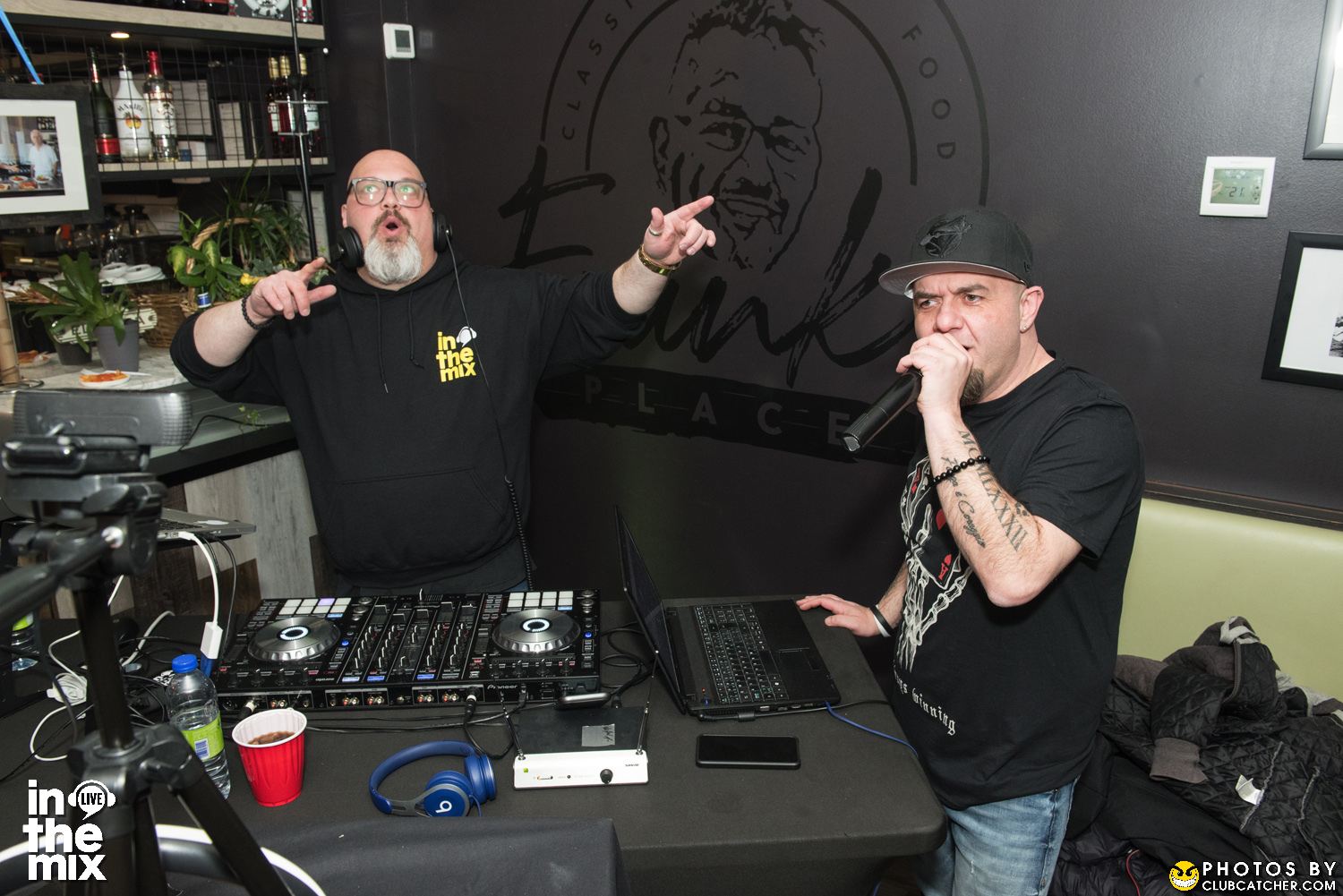 Franks Place lounge photo 295 - March 11th, 2022