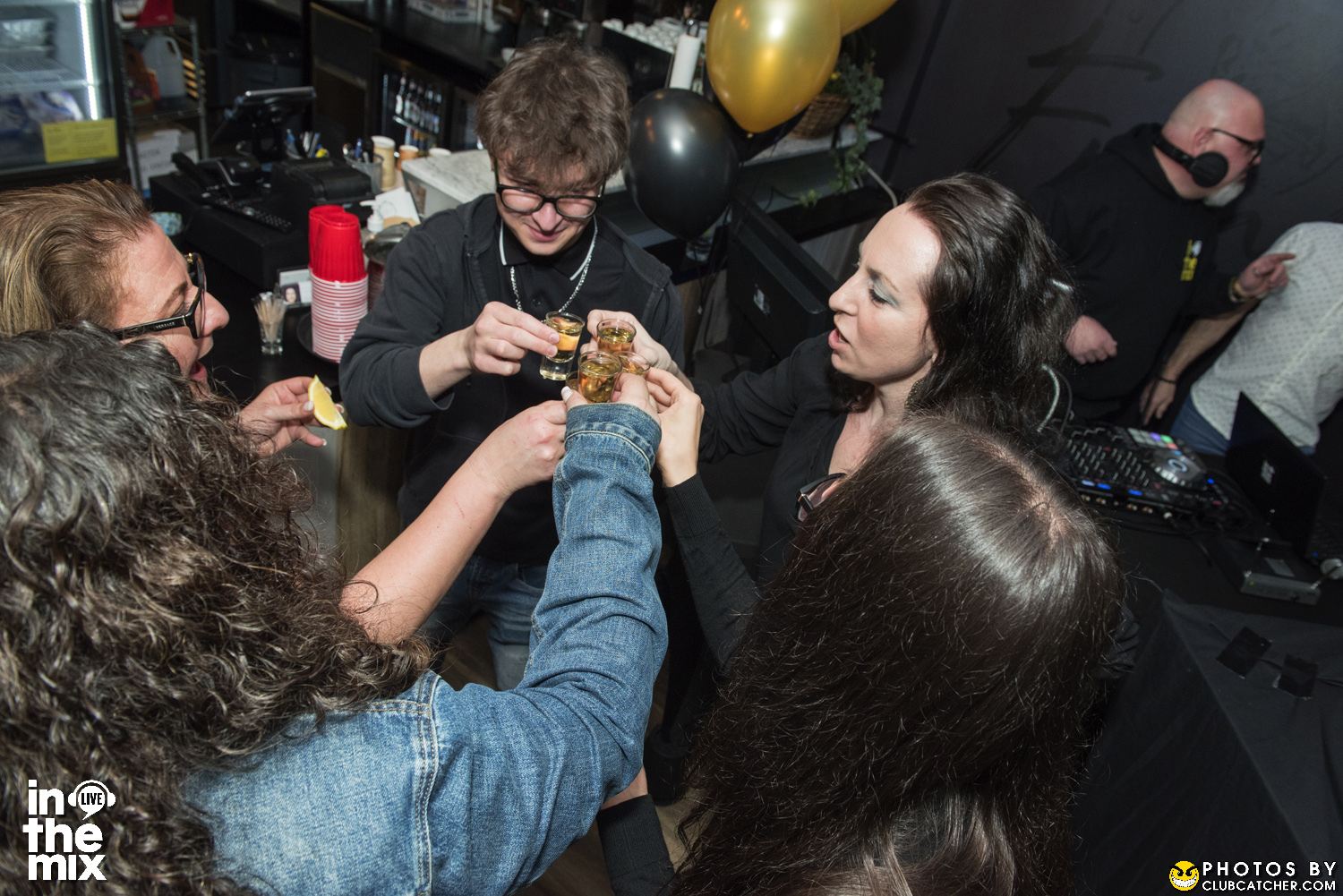 Franks Place lounge photo 5 - March 11th, 2022