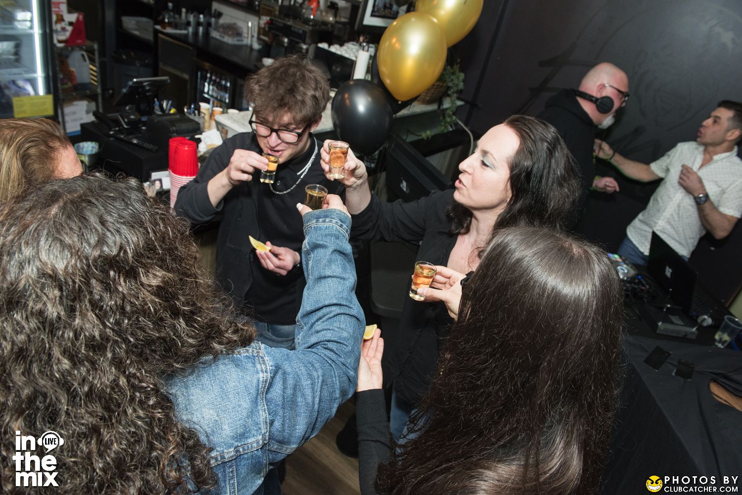 Franks Place lounge photo 99 - March 11th, 2022