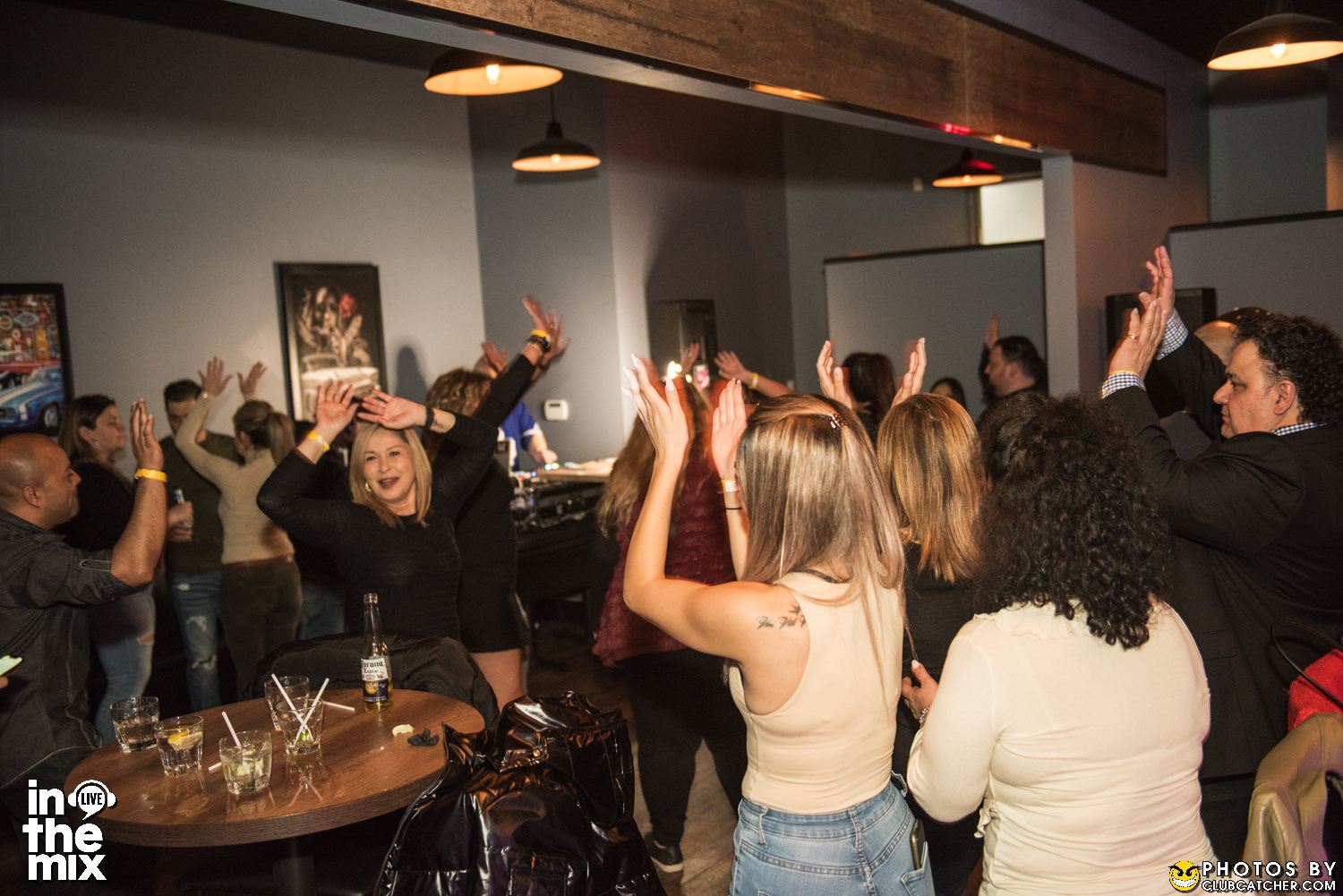 Via Mercanti lounge photo 105 - April 15th, 2022