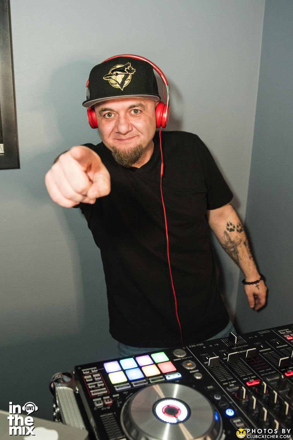 Via Mercanti lounge photo 114 - April 15th, 2022