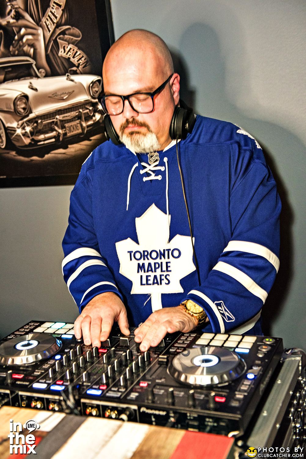 Via Mercanti lounge photo 115 - April 15th, 2022