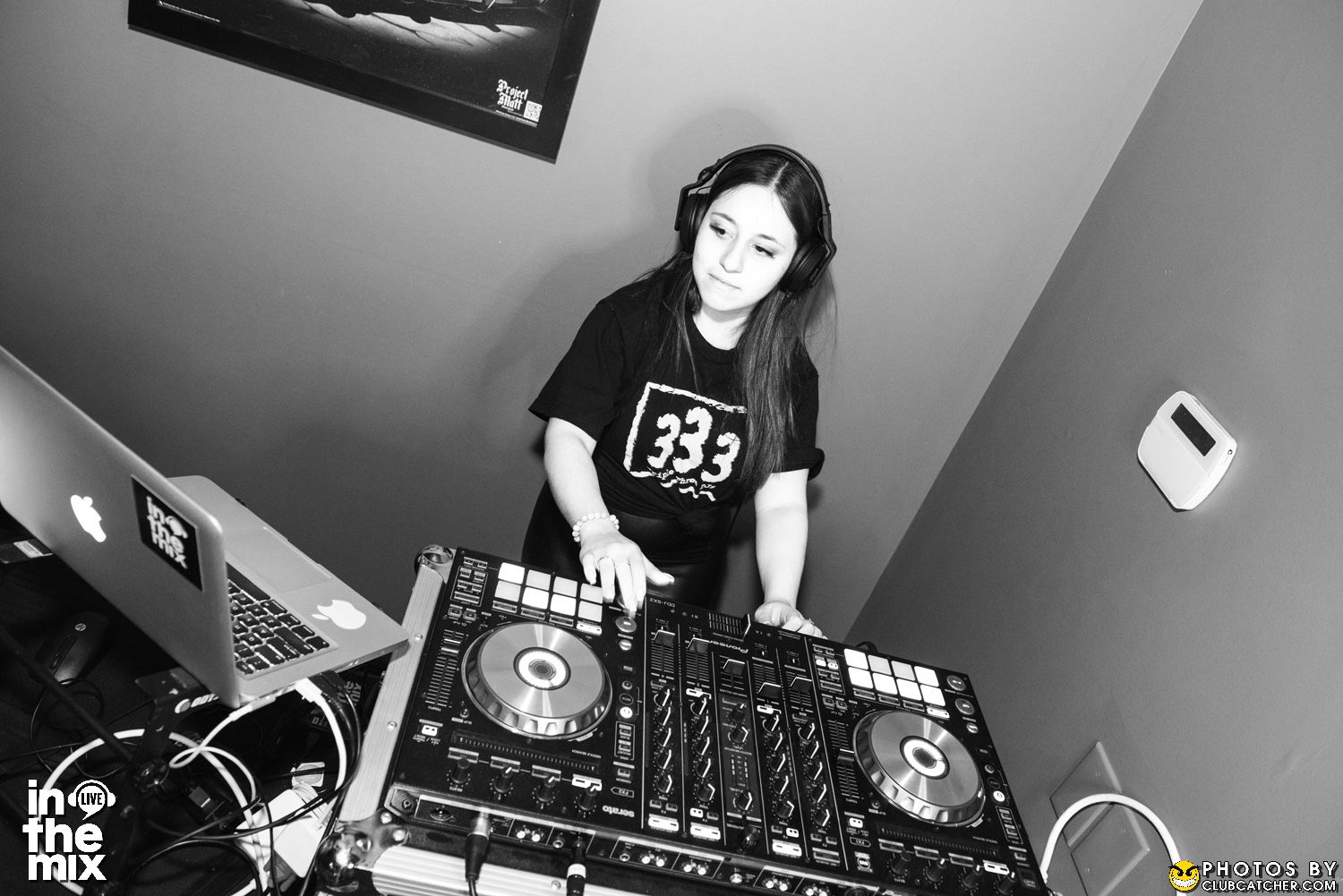 Via Mercanti lounge photo 180 - April 15th, 2022