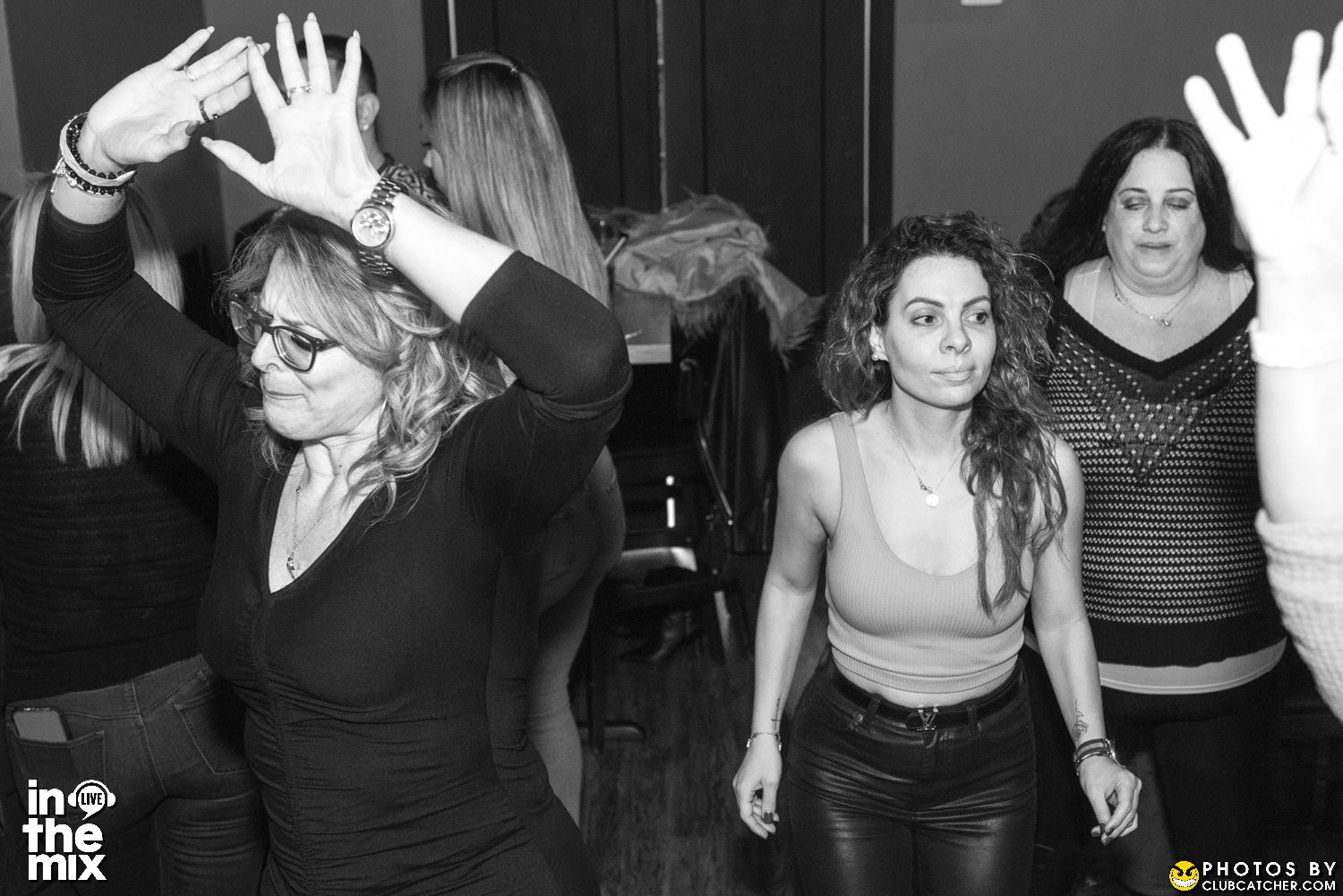 Via Mercanti lounge photo 181 - April 15th, 2022