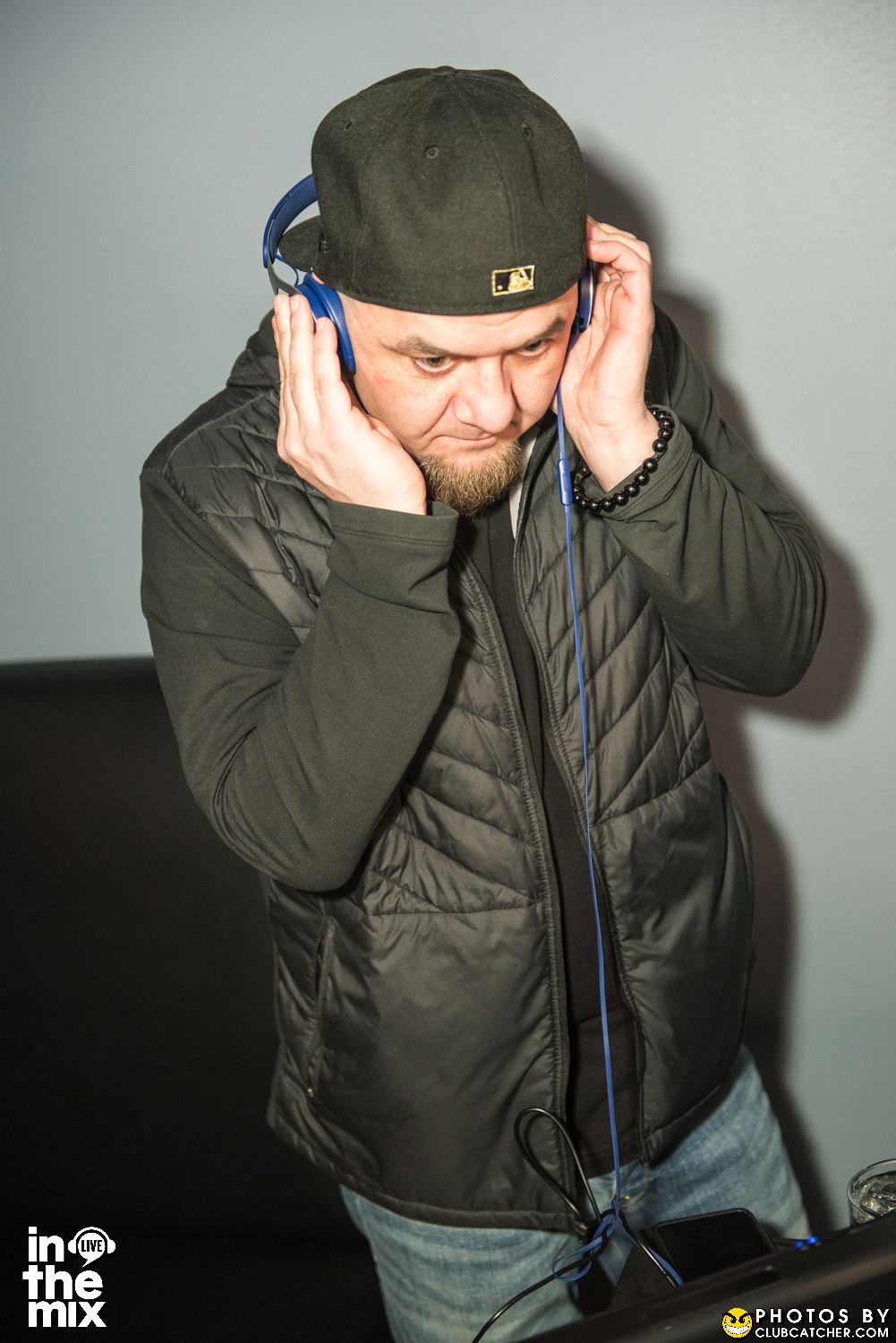 Via Mercanti lounge photo 187 - April 15th, 2022