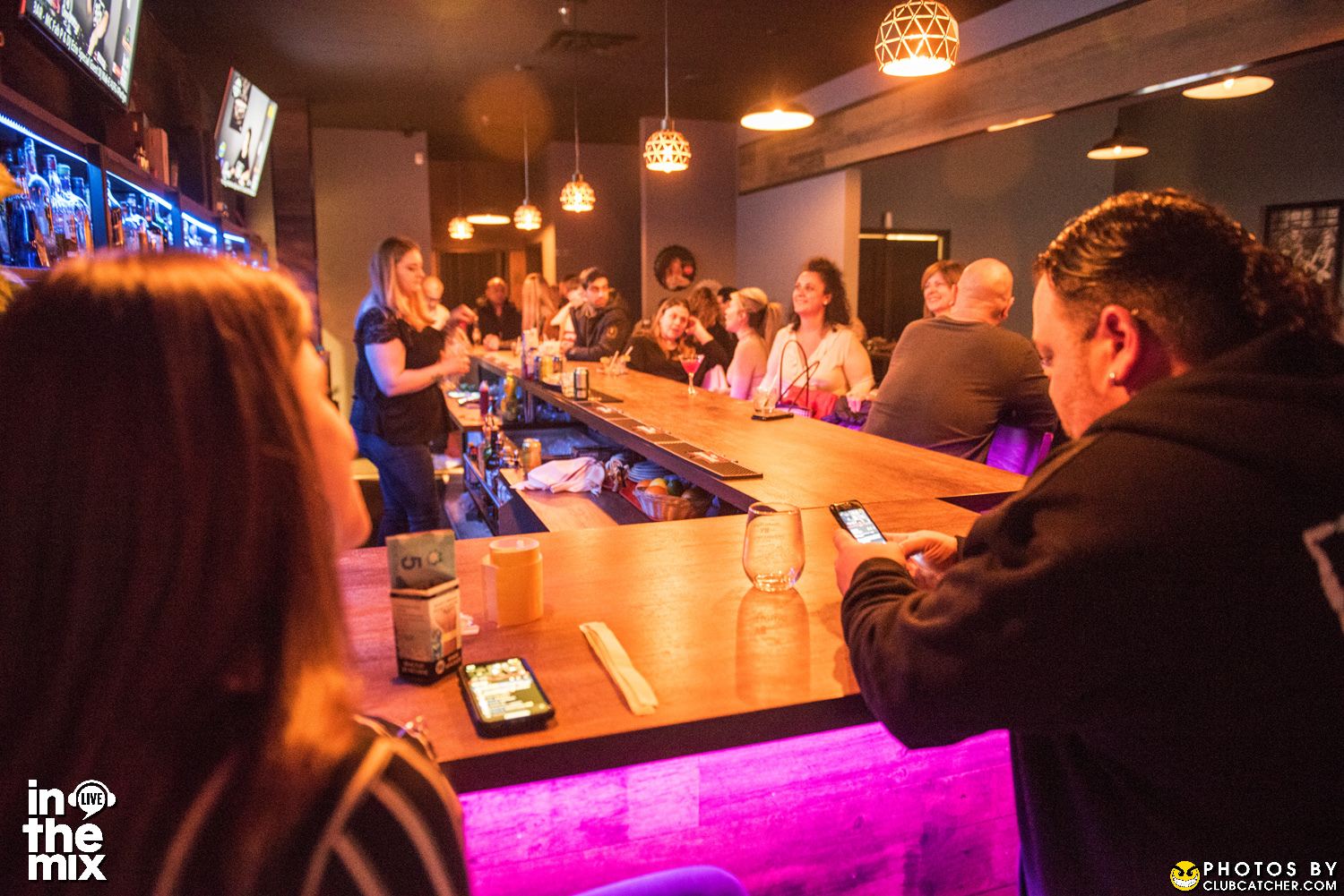 Via Mercanti lounge photo 203 - April 15th, 2022