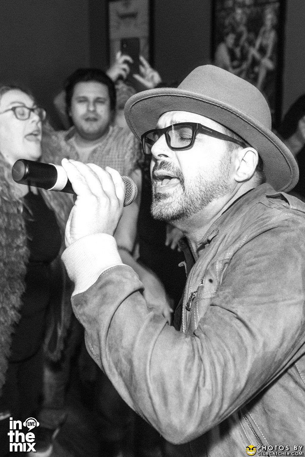 Via Mercanti lounge photo 211 - April 15th, 2022