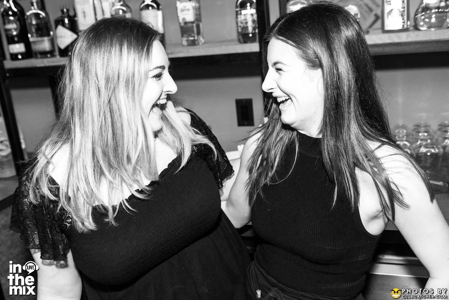 Via Mercanti lounge photo 221 - April 15th, 2022