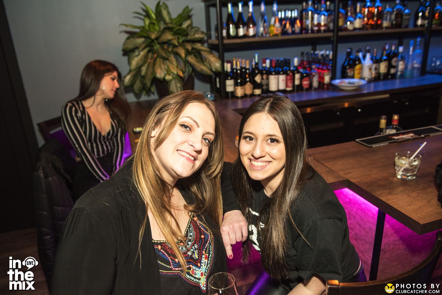 Via Mercanti lounge photo 227 - April 15th, 2022