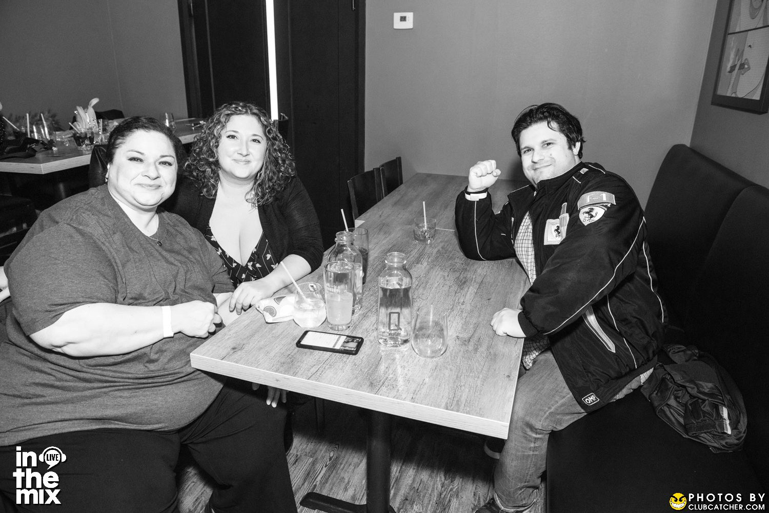 Via Mercanti lounge photo 231 - April 15th, 2022