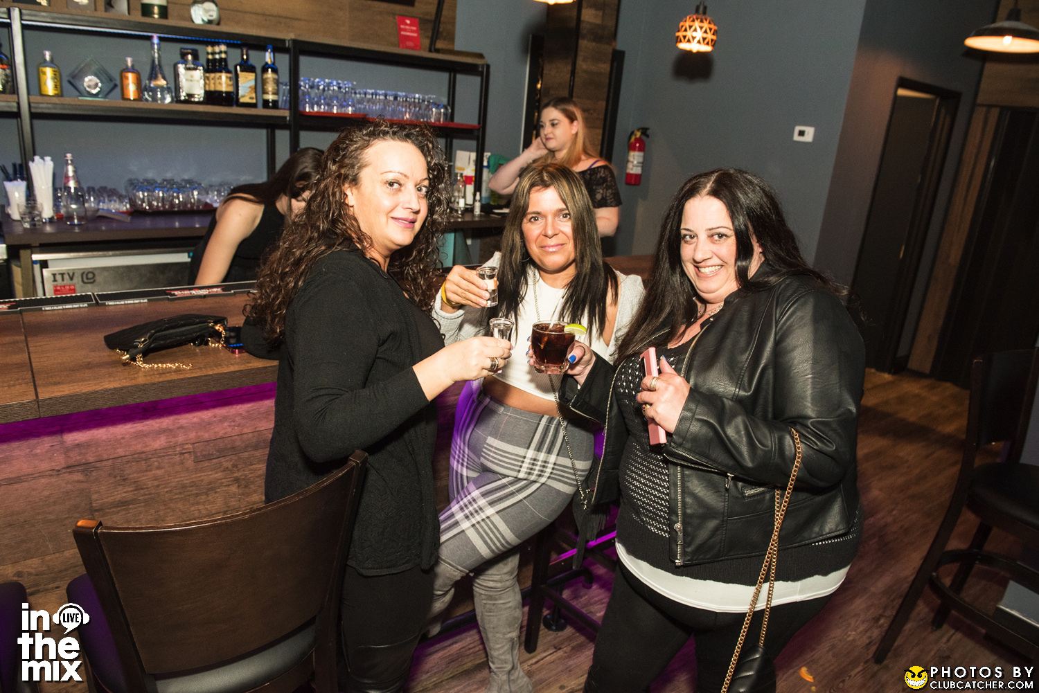 Via Mercanti lounge photo 234 - April 15th, 2022