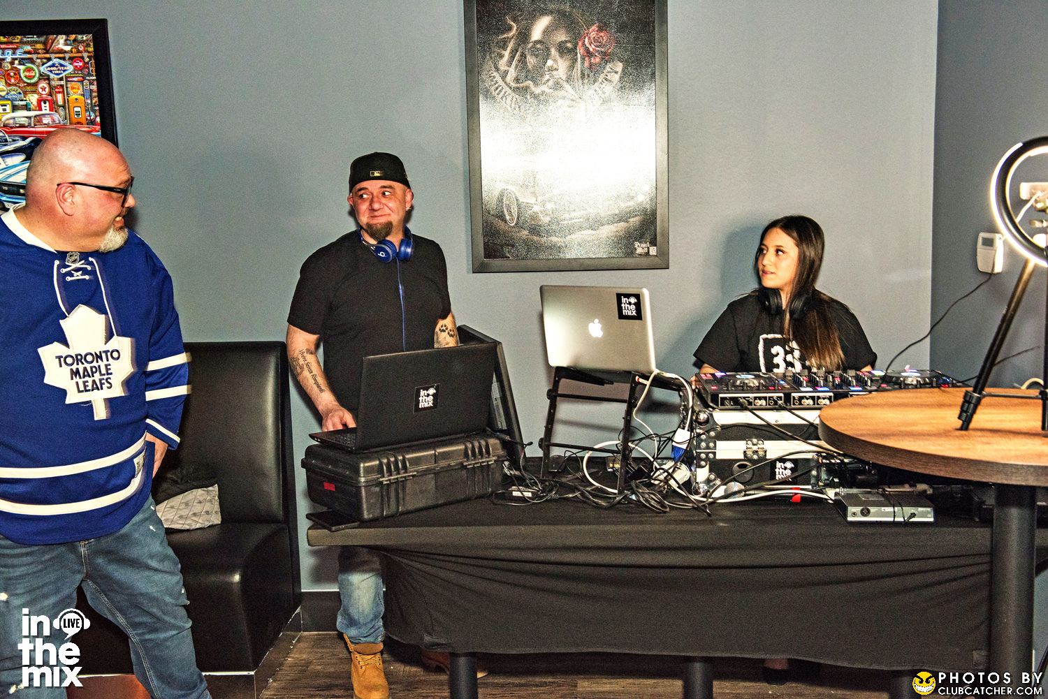 Via Mercanti lounge photo 287 - April 15th, 2022