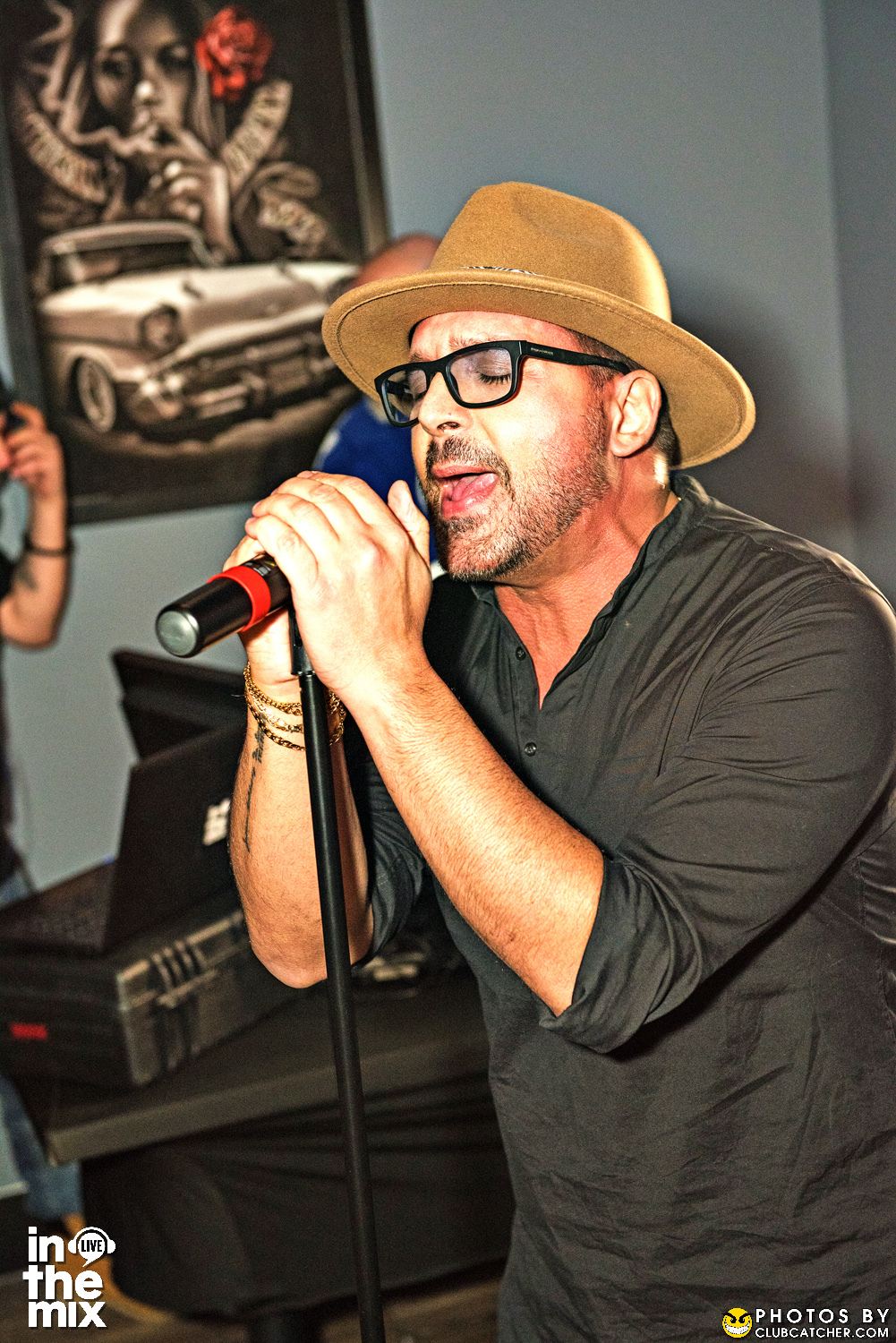 Via Mercanti lounge photo 298 - April 15th, 2022