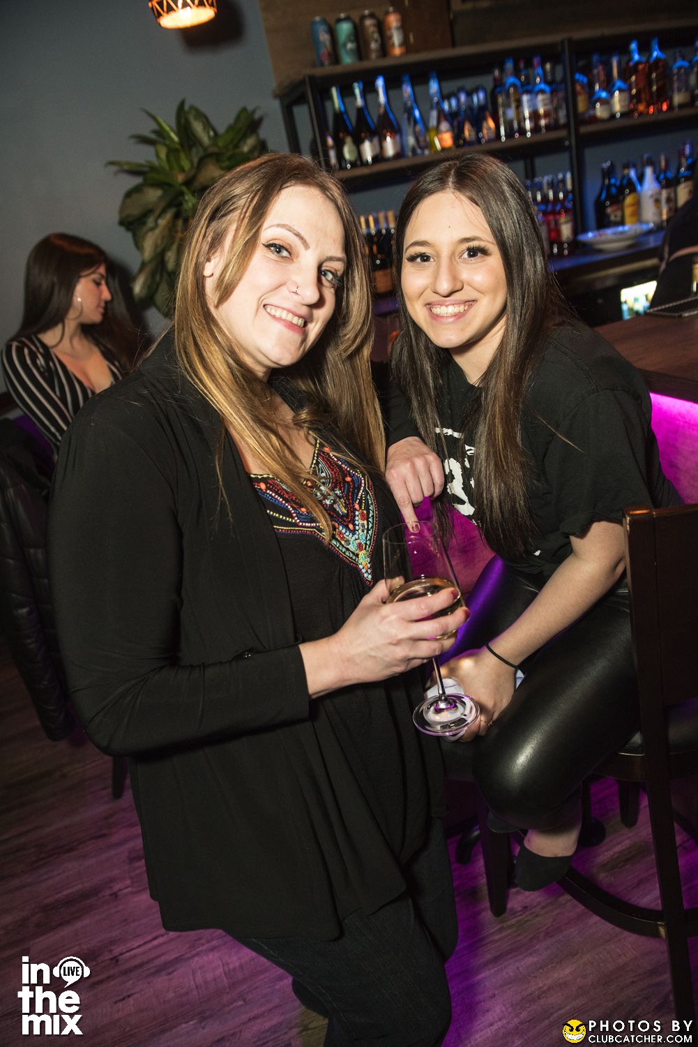 Via Mercanti lounge photo 302 - April 15th, 2022